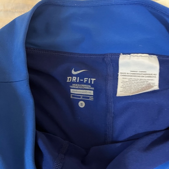 Blue Nike tennis skirt - Picture 2 of 3